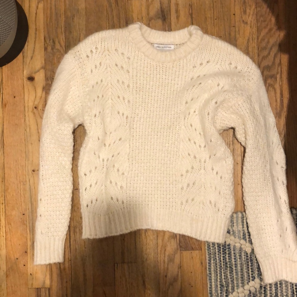 Cute Urban Outfitters White Sweater🤍🤍